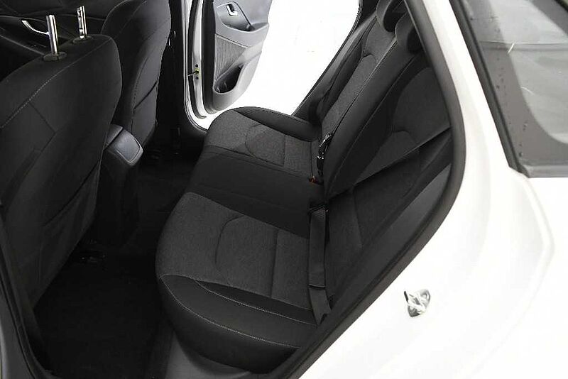 Hyundai i30 1.5 DPI Klass SLX 110